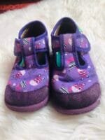 Polovne patofne Froggy, ljubicaste boje, velicine 25.