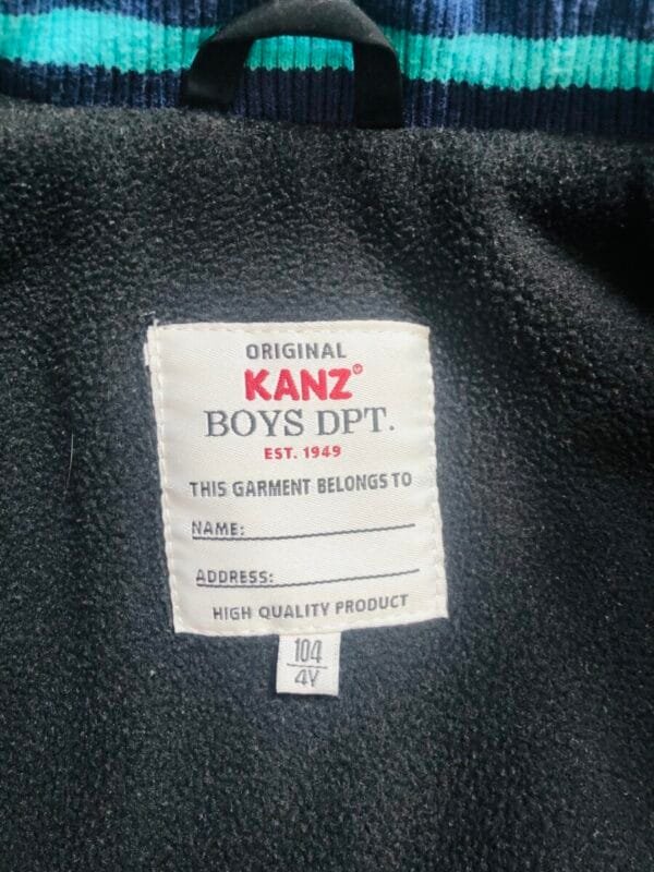 Polovna plava jakna za decake Kanz velicine 104.