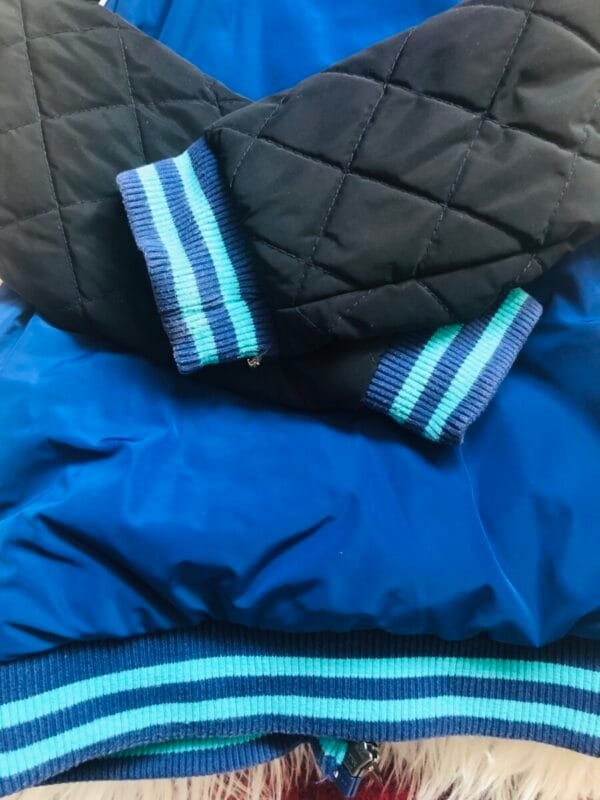 Polovna plava jakna za decake Kanz velicine 104.