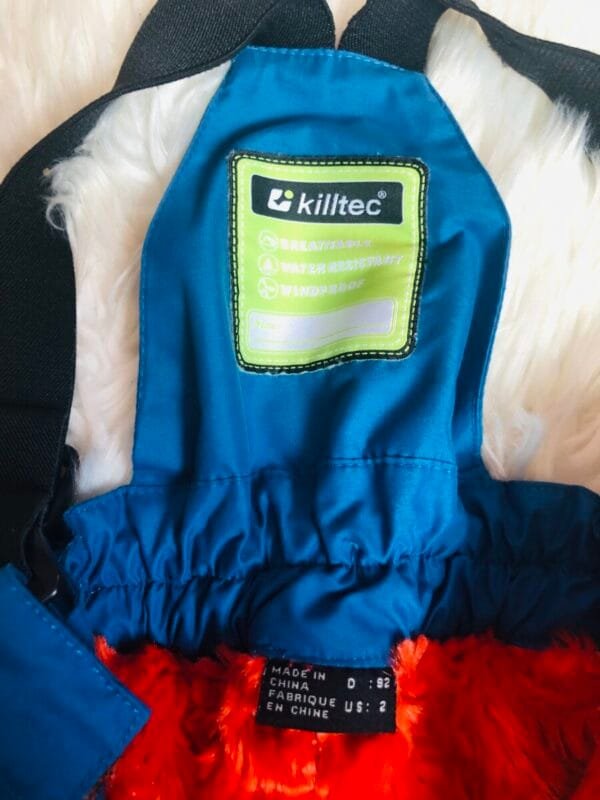 Polovan skafander donji deo plave boje velicine 2.