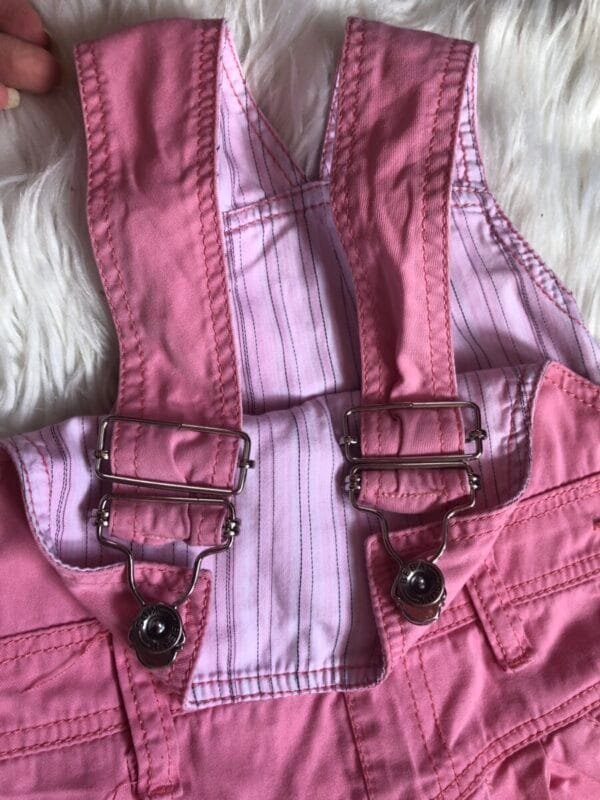 Polovne roze pantalone na tregere Bebakids, velicine 3.