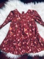 Polovna haljina B'gosh, braon boje sa cveticima, velicine 2.