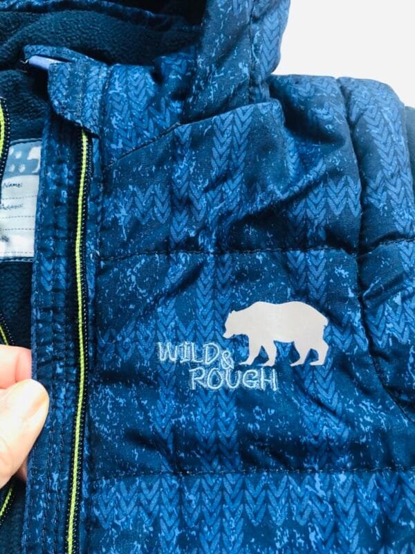 Polovna zimska plava jakna za decake, velicine 92.