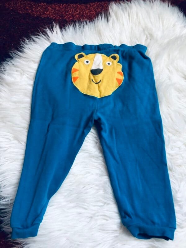 Polovni donji delovi za bebu decaka, velicine 80.