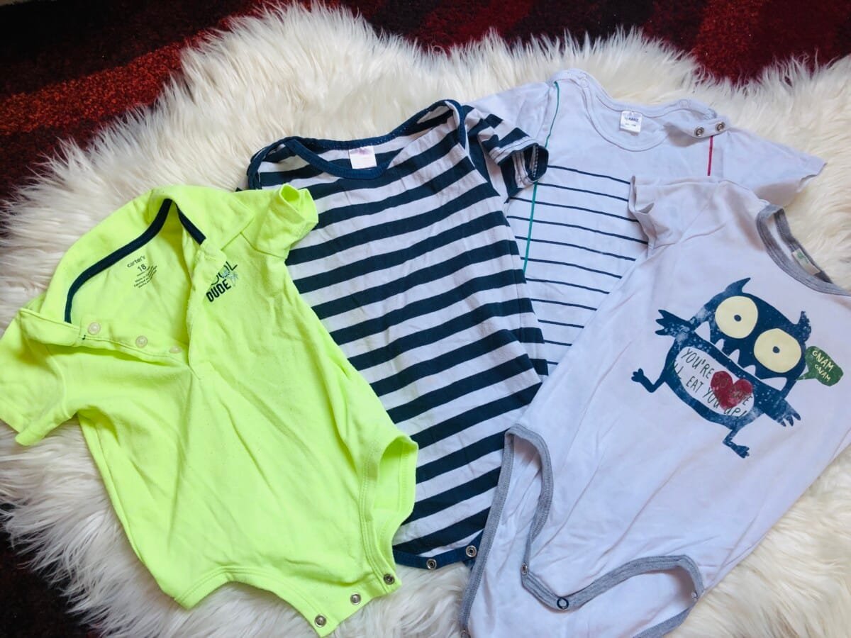 IMG_2611 Polovni bodiji za bebu decaka, velicine 18m.