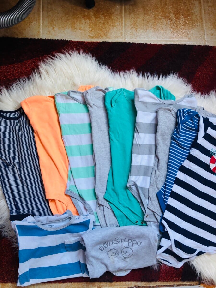 IMG_2617 Polovni bodiji za bebu decaka, velicine 24m.