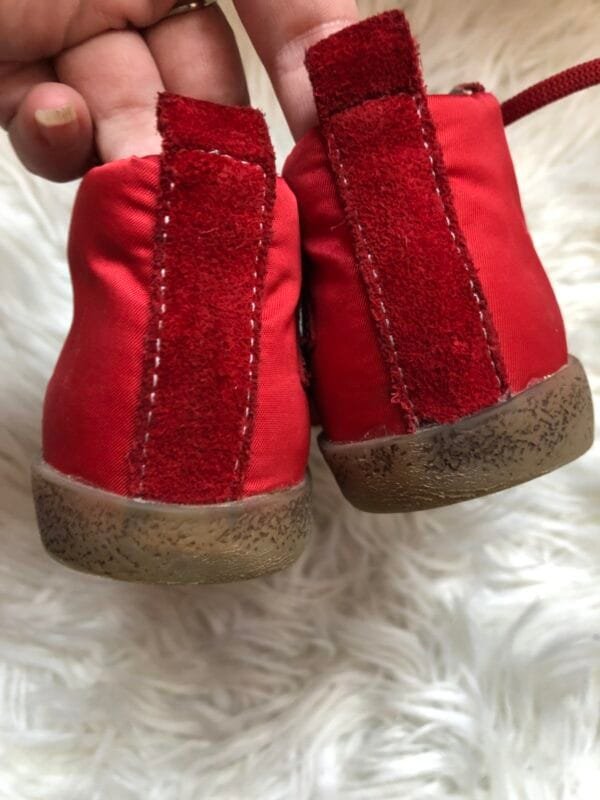 Polovne crvene Falcotto cipele, velicine 25.