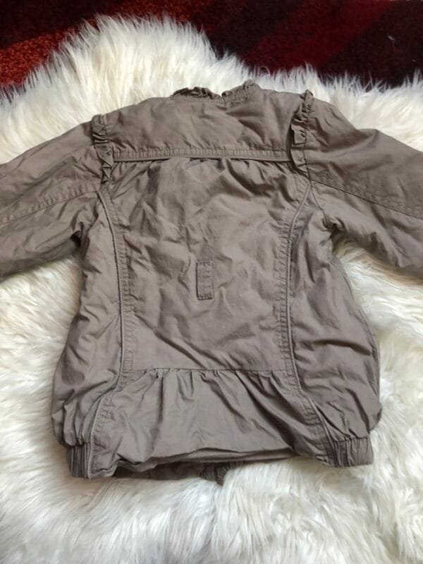 Polovna jakna za devojcice, velicine 86.