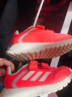 Polovne Adidas patike roze boje velicine 25.