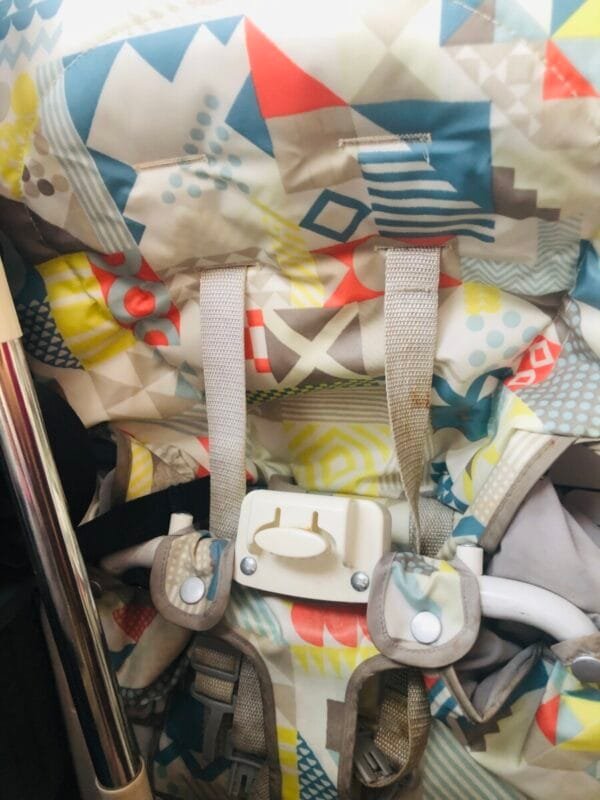 Hranilica Graco sarena.