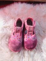 Polovne roze patofne, velicina 26.