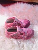 Polovne roze patofne, velicina 26.