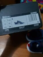 Adidas patike teget nove velicine 22.