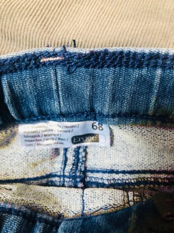 Pantalone za devojcice velicine 68.