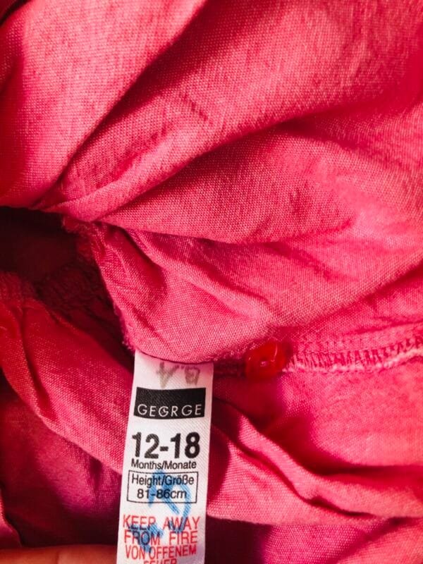 Letnji set za devojcice velicine 86.