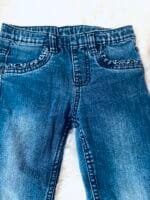 Pantalone za devojcice velicine 104.