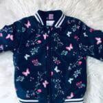 Teget jakna sa leptiricima za devojcice velicine 104.