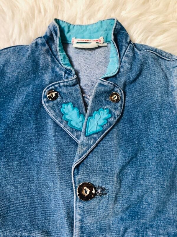 Texas jakna za devojcice velicine 110.