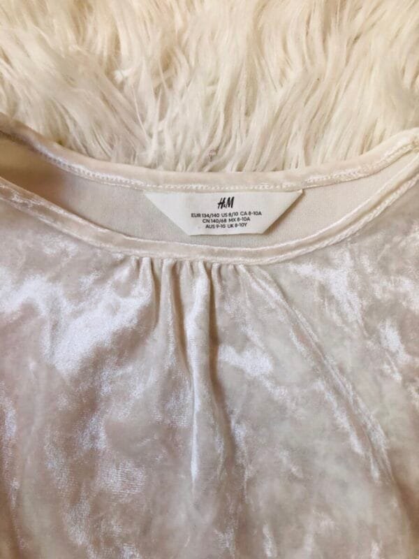 Bluzica H&M vel 134 - Slika 2