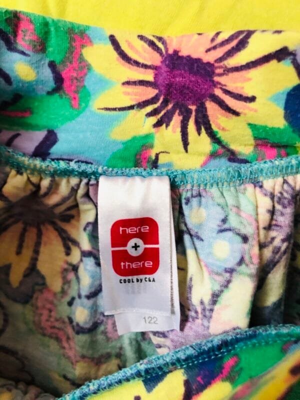 Letnji set vel 122 - Slika 3