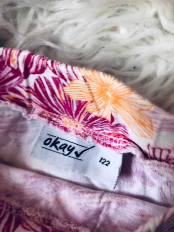 Suknje vel 122 - Slika 2