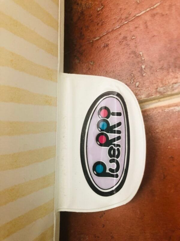 Polovni tvrdi pult za presvacenje beba Puerri.