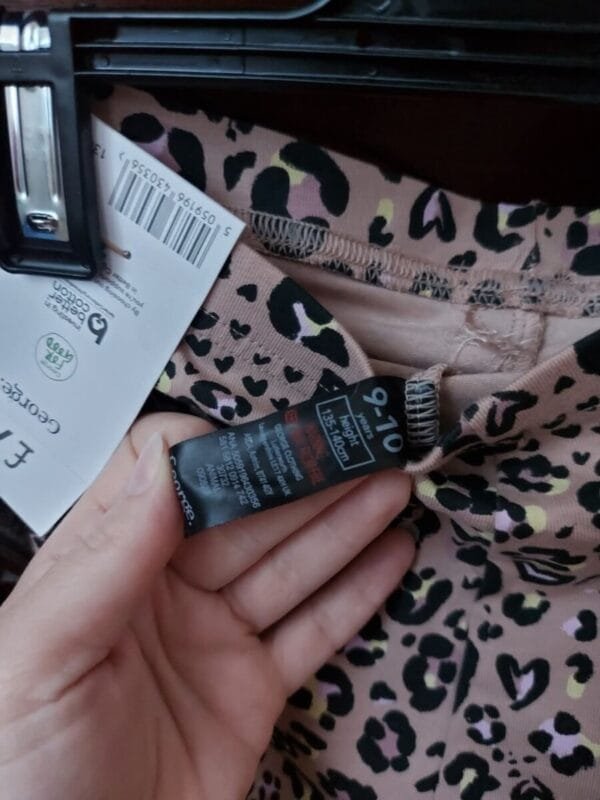 Nove helanke George leopard sara vel 140.