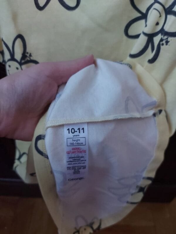 Nova majica George vel 146.