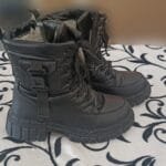 Zimske polovne cizme velicine 36 za devojcicu.