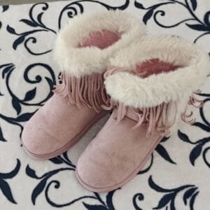 Cizme za devojcice vel 35.