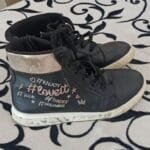 Patike polovne velicine 35.