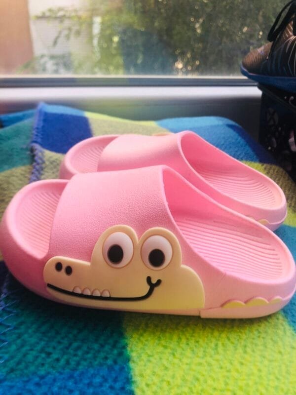 Sandale i papuce vel 26 - Slika 3