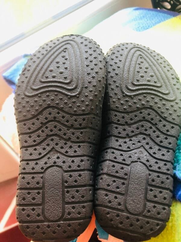 Nove Patike za vodu vel 27 - Slika 2