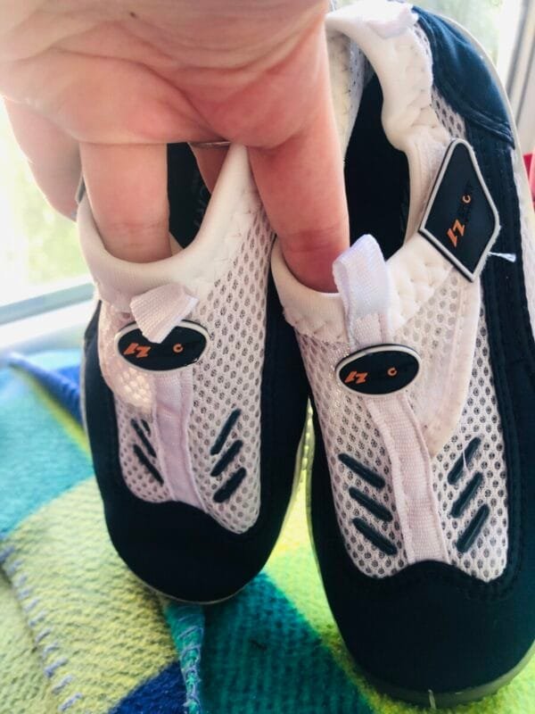 Sandale za vodu vel 34 - Slika 3