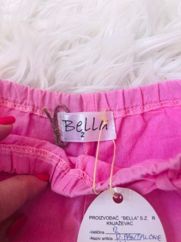Nove Letnje pantalone vel 2/3 - Slika 3