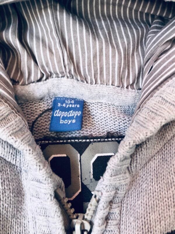 Dzemper dopodopo vel 104 - Slika 2