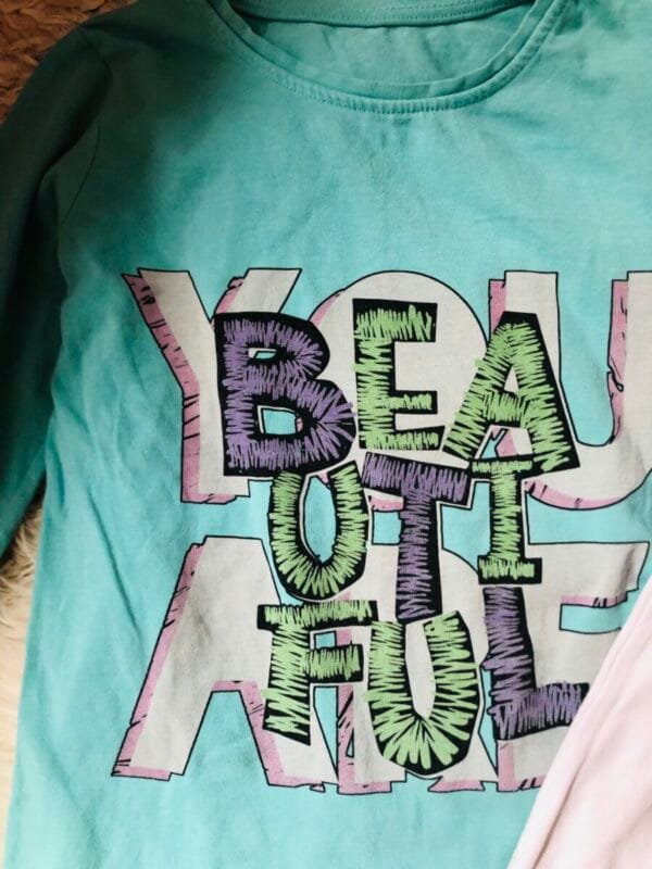 Majice vrl 122 - Slika 2