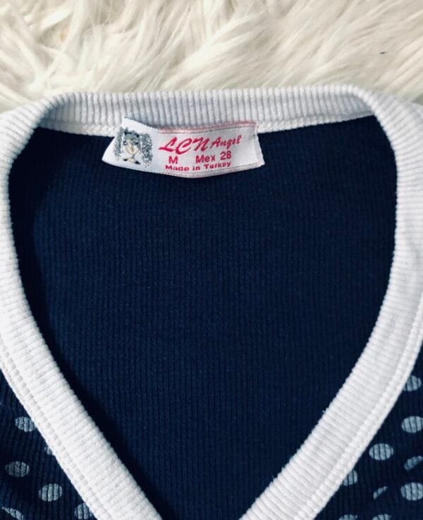 Bluzica vel 134 - Slika 2