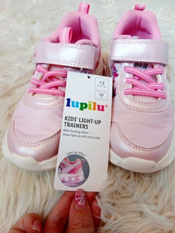 Patike vel 30 Novo - Slika 2