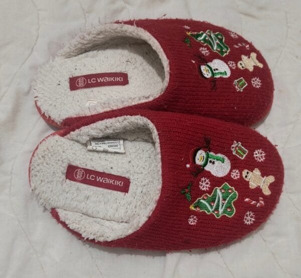 Waikiki novogodišnje papuče 33/34 - Slika 2