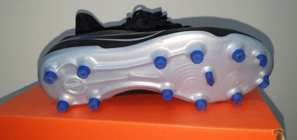 Kopačke nove Vel 36 - Slika 2