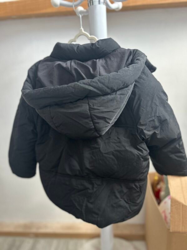 Zara jakna 104vel. - Slika 2