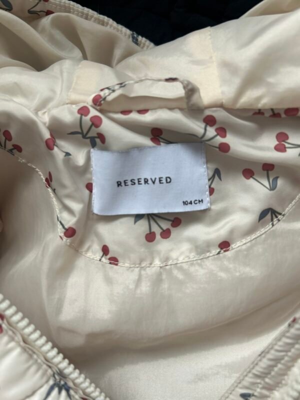 Reserved jakna 104vel. - Slika 2