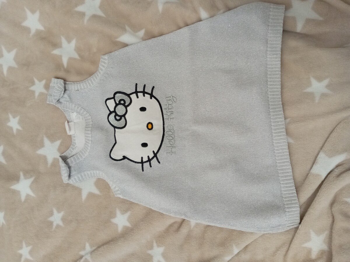 17748001660973527244508216865415 Majica bez rukava - Slika 1