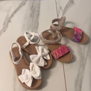 Sandale veličina 33 1+1 gratis