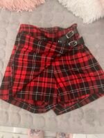 Sorts - suknjica vel 134/140 - Slika 2