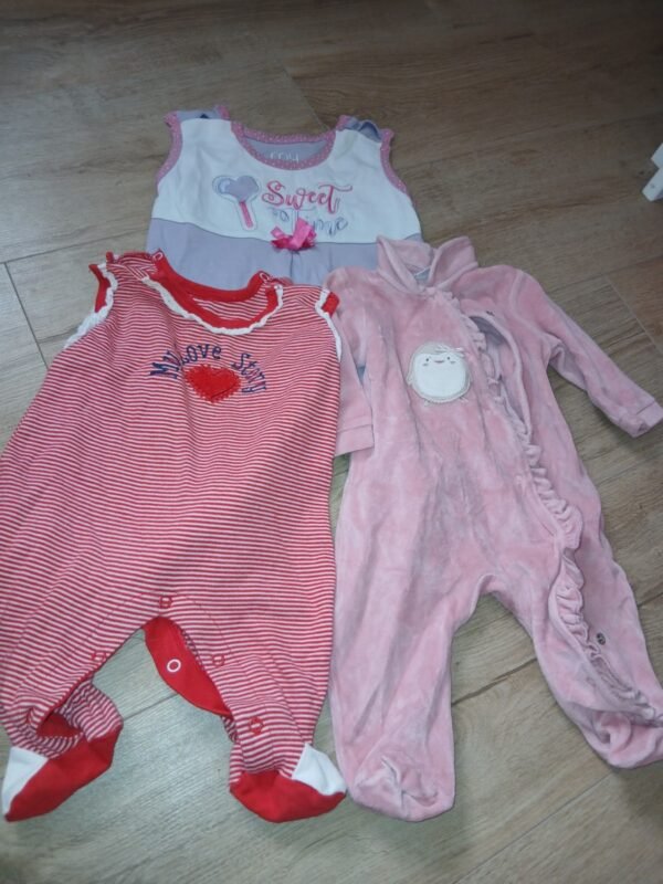 Garderobica 50 kom - Slika 16