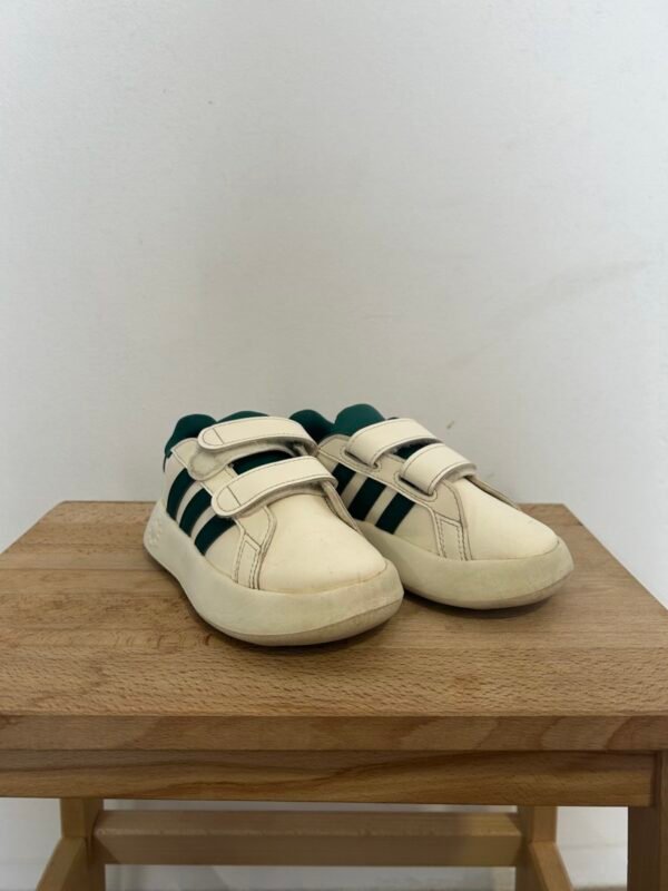 Adidas patike Vel 25 - Slika 4