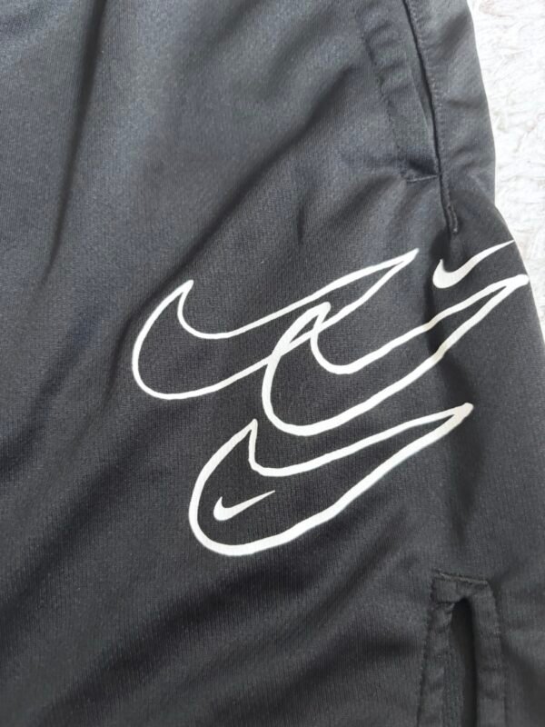 Nike sorts vel 128/134 - Slika 2