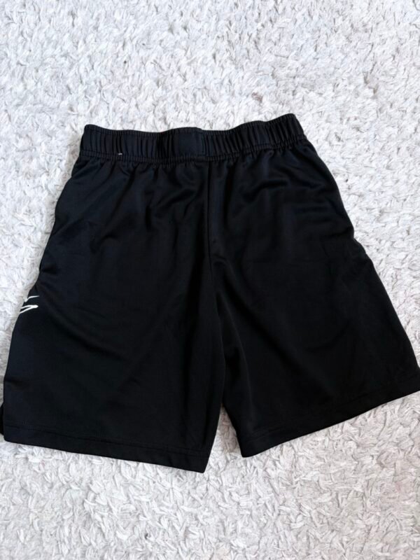 Nike sorts vel 128/134 - Slika 5